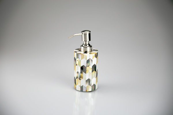 Soap-Dispenser In Round mixed Mother Of Pearl